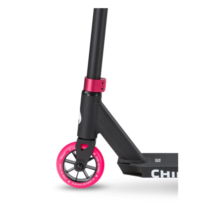 Trottinette Freestyle Chilli Pro scooter Base Rose et Noir